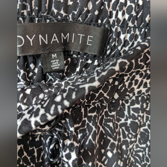 Dynamite White & Black Elastic Waist/Bottom Pants - Picture 4 of 10